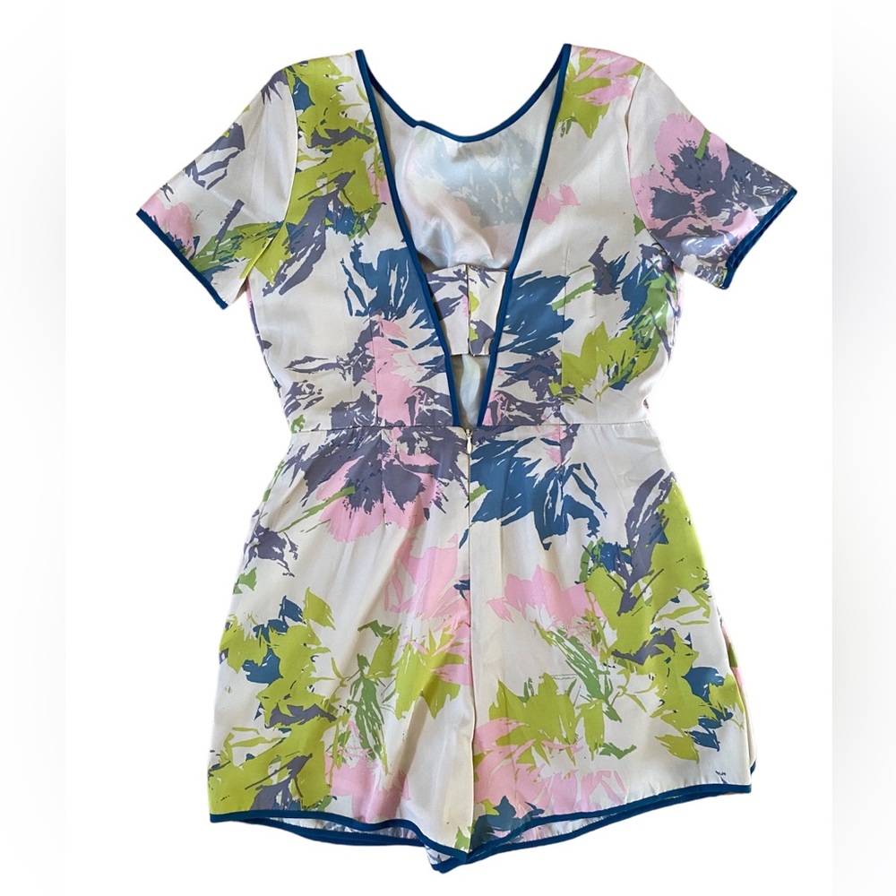 Short Sleeve Print Romper - Picture 2 of 2